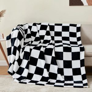 CheckerSoft Cozy Throw