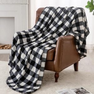 CheckerSoft Cozy Throw